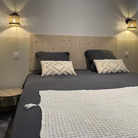 Cote Nuit Apartment Capestang Exterior photo